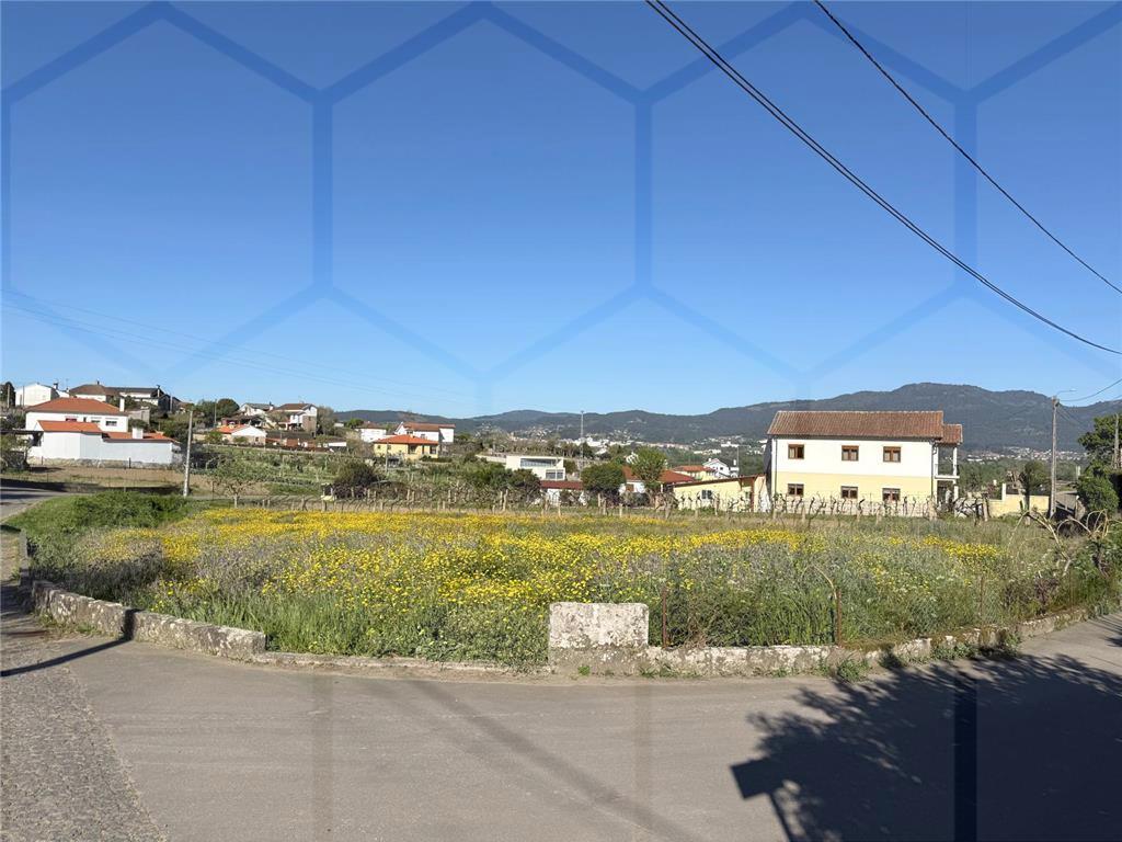Terreno Construtivo em Ganfei
