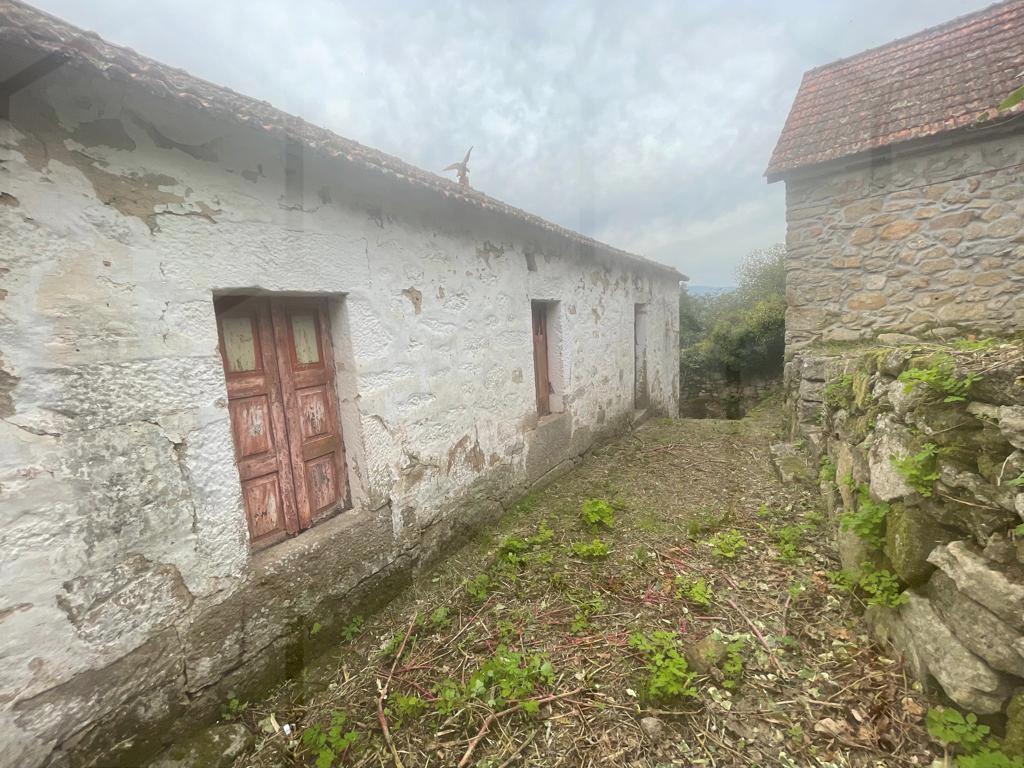 Moradia de pedra para recuperação em Paderne — Melgaço, Paderne - foto 4