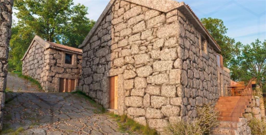 Aldeia para Venda - Conjunto de 6 Moradias em Varziela — Melgaço, Castro Laboreiro e Lamas de Mouro - foto 9