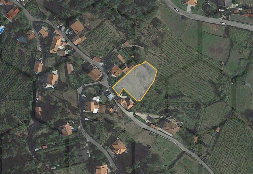 Terreno com aptidão construtiva em Chaviães — Melgaço, Chaviães - foto 3