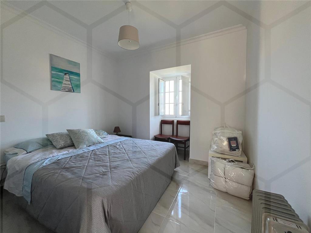 Moradia V3 recuperada, pronta a habitar, com terreno — Melgaço, Paderne - foto 7