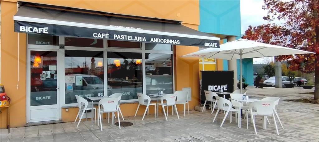 Estabelecimento Comercial com Garagem em Monção