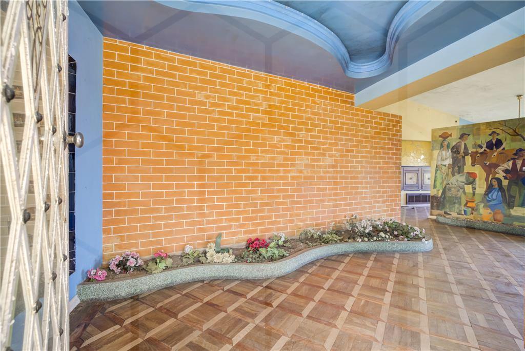 Moradia T4 de arquitetura singular inserida em quinta com 16.000 m² — Melgaço, Chaviães e Paços - foto 8