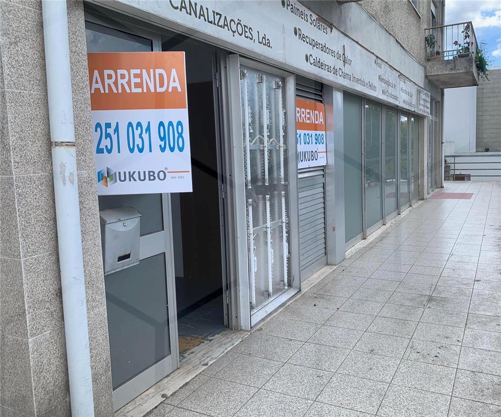 Estabelecimento Comercial em Monção — Monção, Mazedo e Cortes - foto 4